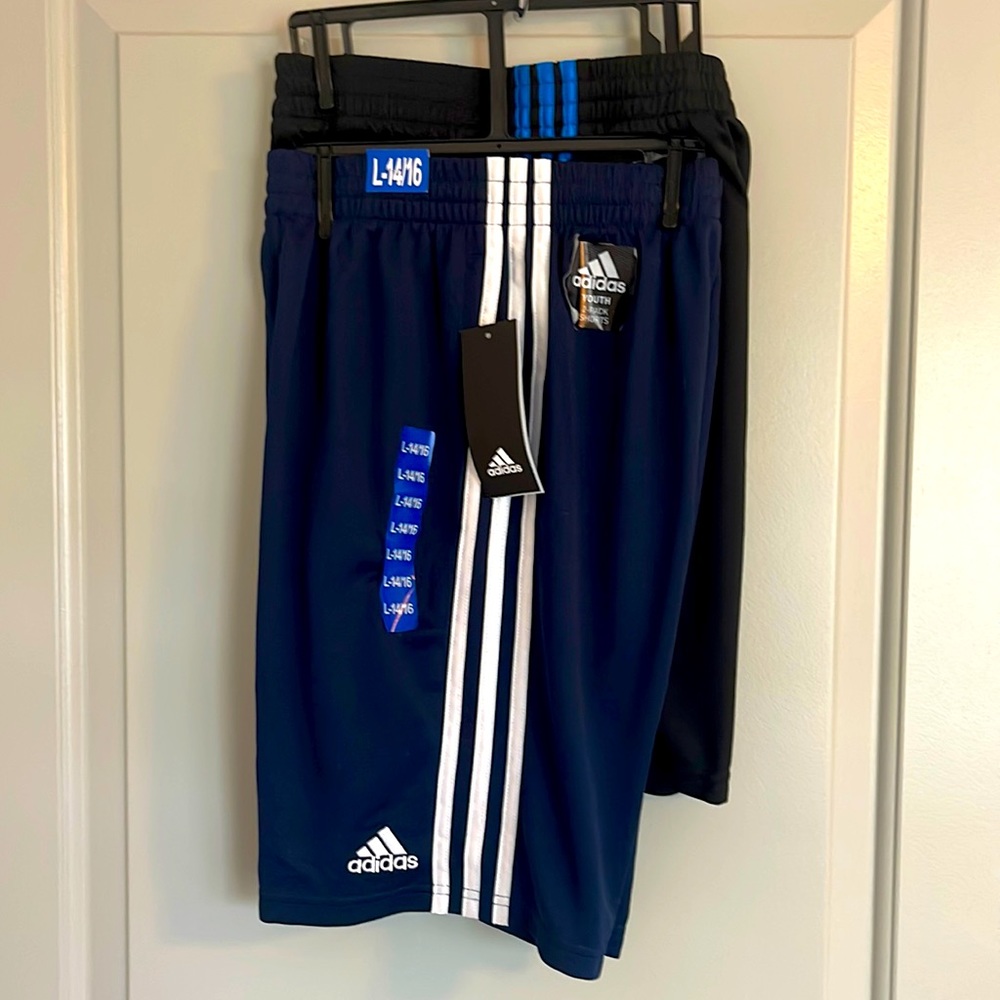 Adidas Youth 2-pack shorts Size L 14/16